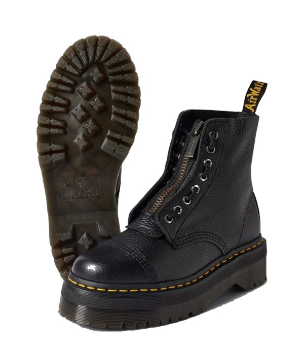 dr_martens_calkowicie_biale_tlo dr martens calkowicie biale tlo